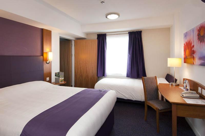 Diseworth Premier Inn East Midlands Airport מראה חיצוני תמונה